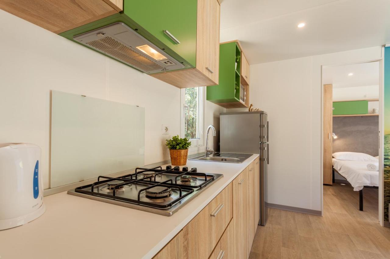 Mobile Homes Lopari Нерезине Екстериор снимка