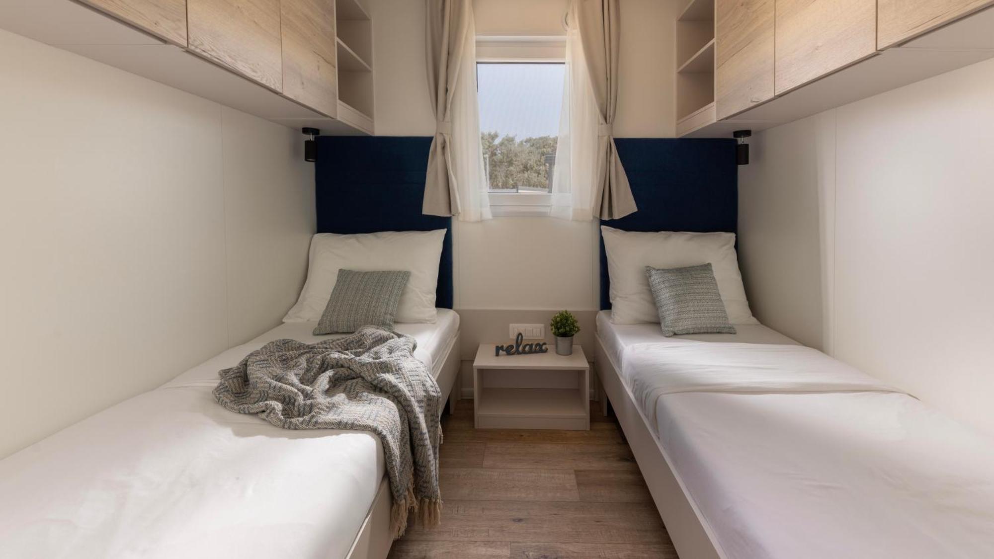 Mobile Homes Lopari Нерезине Екстериор снимка